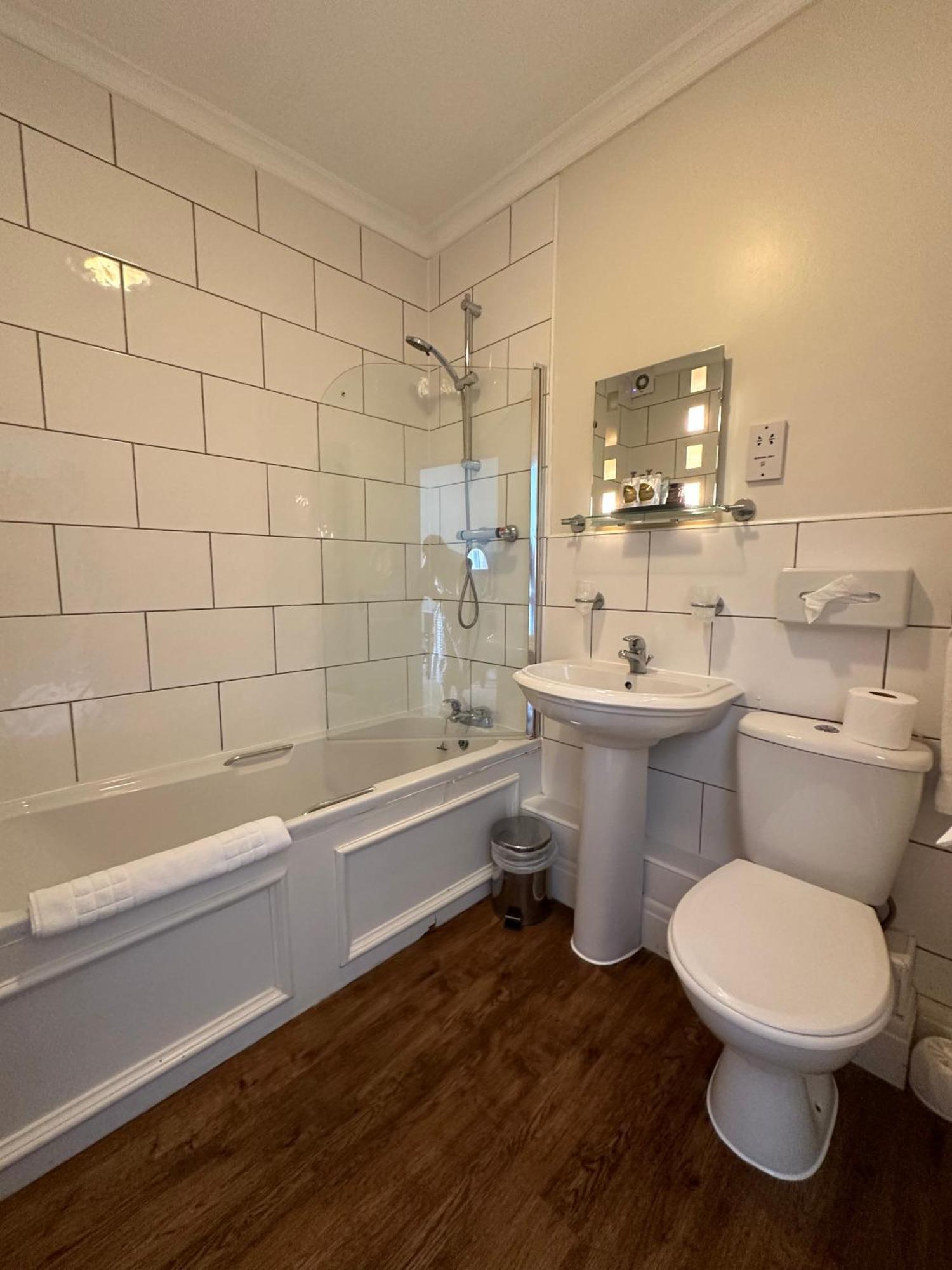 The White Hart Hotel Welwyn Εξωτερικό φωτογραφία