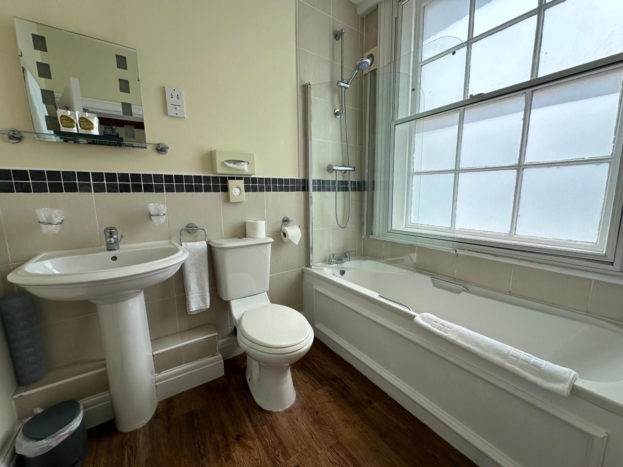 The White Hart Hotel Welwyn Εξωτερικό φωτογραφία